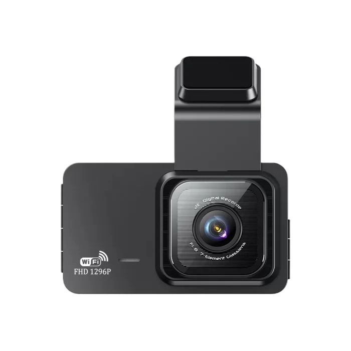 تصویر نصب دوربین QCY S-20 بر روی شیشه جلو