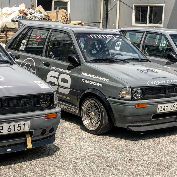 تیونینگ پراید با رنگ تیره و نمای بیرونی متفاوت