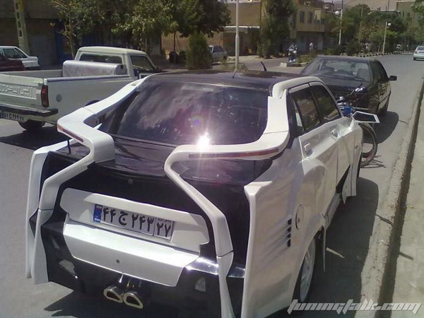 پراید فوقتیونینگ با نمای فنی و بدنه تغییر یافته